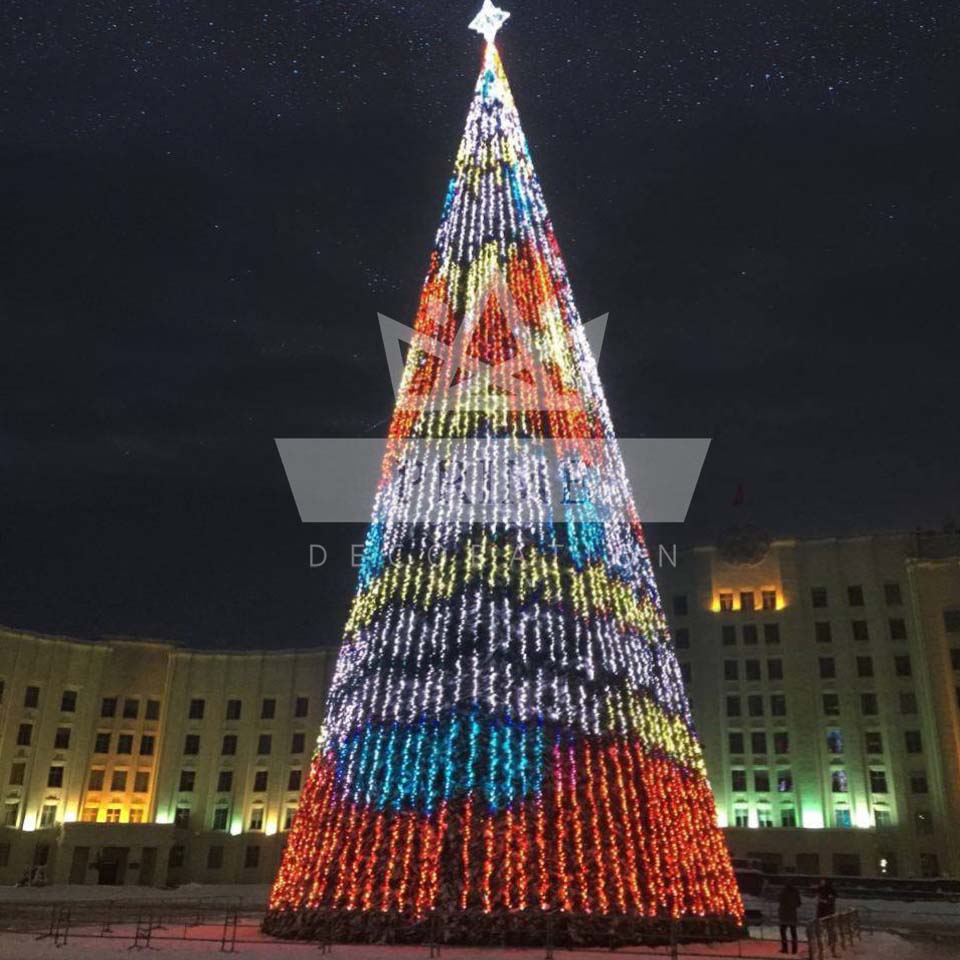 Искусственная уличная елка с комплектом управляемого пиксельного освещения