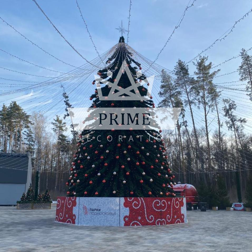 Искусственная уличная елка Московская со световым шатром и комплектом оформления
