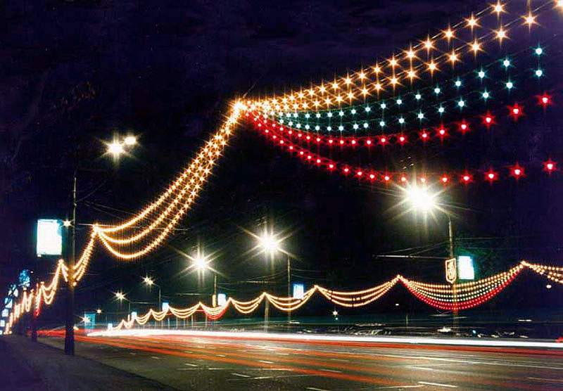 Новогодний свет премиум-класса: Как украсить город гирляндами белт-лайт стильно, ярко и в рамках бюджета