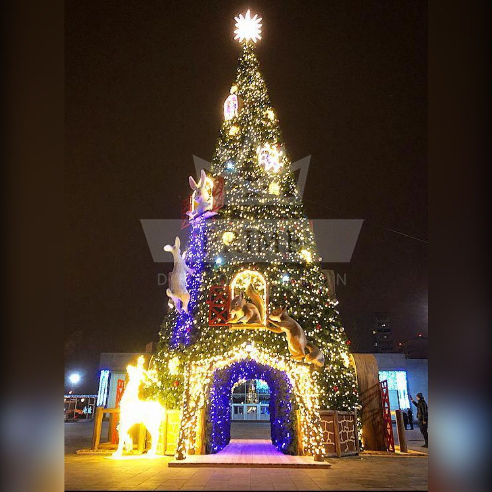 Искусственная уличная елка с комплектом оформления Дом