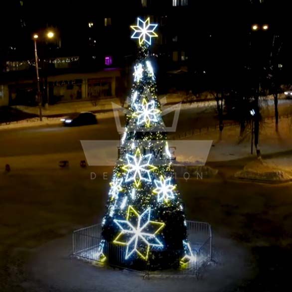 Искусственная уличная елка с комплектом оформления Кристалл