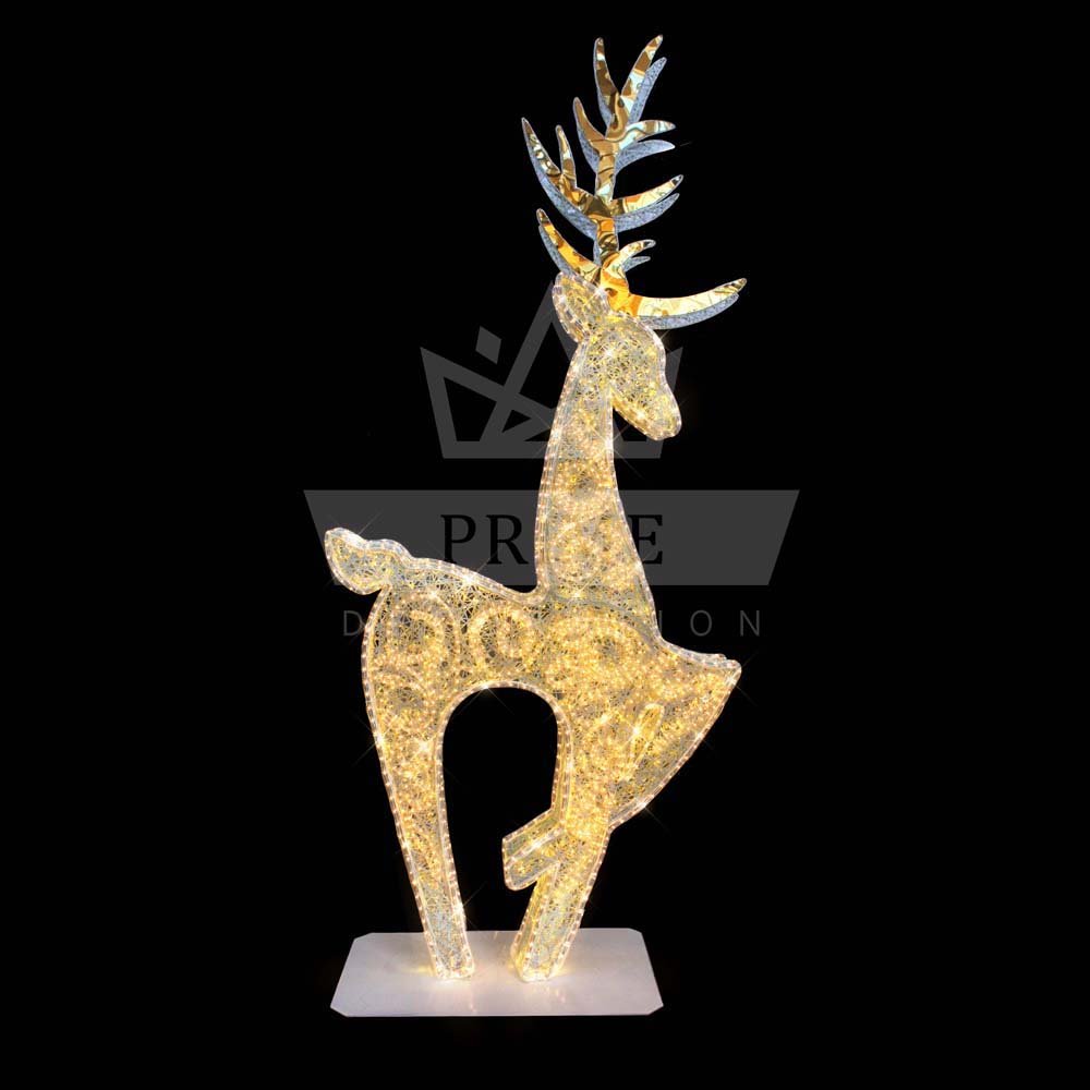 Светодиодный Олень, ширина 1,36 м высота 3 м