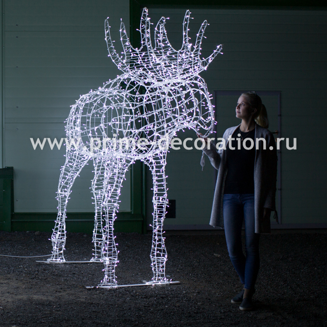 Декоративная световая фигура Лось, ширина 2,1 м высота 2,4 м