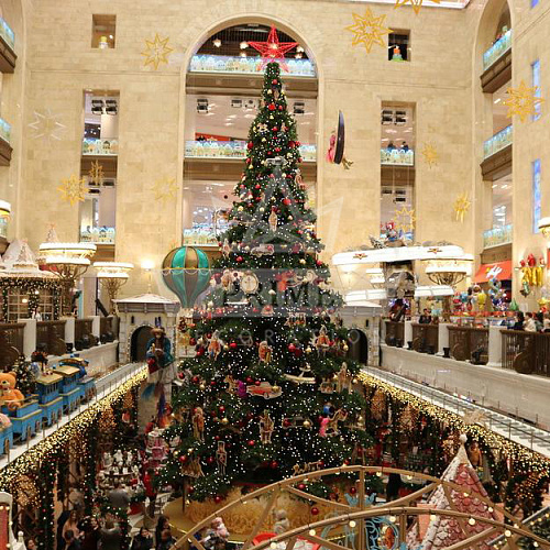 Искусственная уличная елка Таежная с комплектом оформления Как в детстве