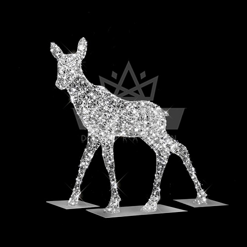 Декоративная фигура Лосенок, ширина 2 м высота 2,2 м