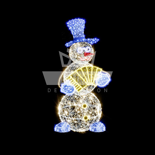 Декоративная фигура Снеговик с аккордеоном, ширина 1 м высота 2,57 м