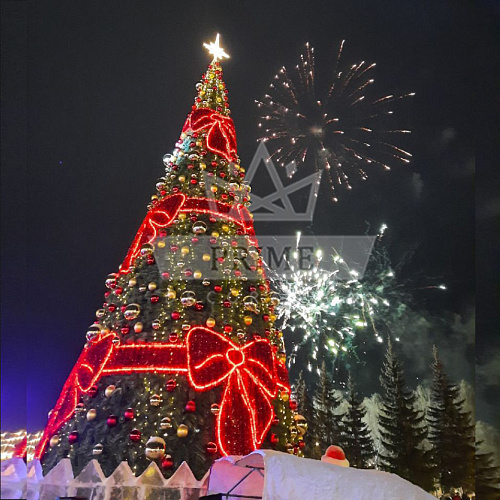 Искусственная уличная елка с комплектом оформления Банты